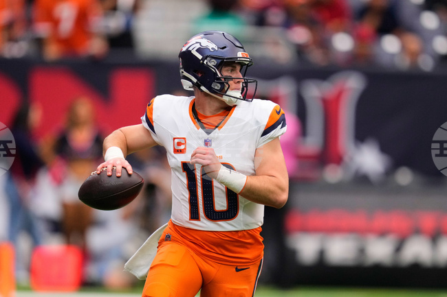 CORRECTION Broncos Texans Football