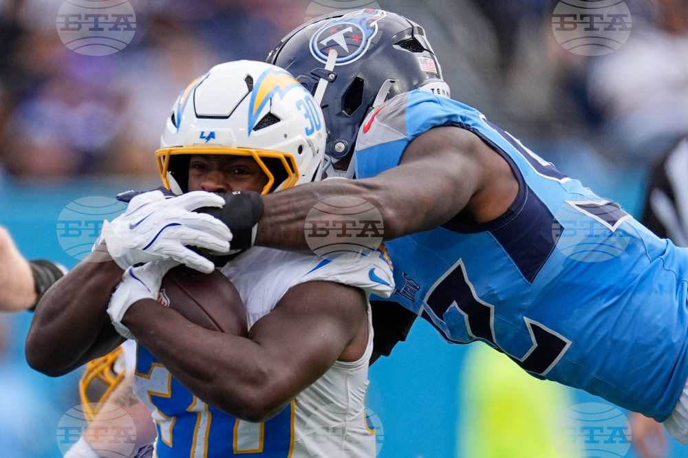 APTOPIX Chargers Titans Football