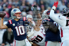 Falcons Patriots Football