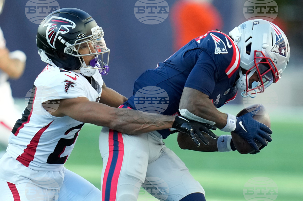 Falcons Patriots Football