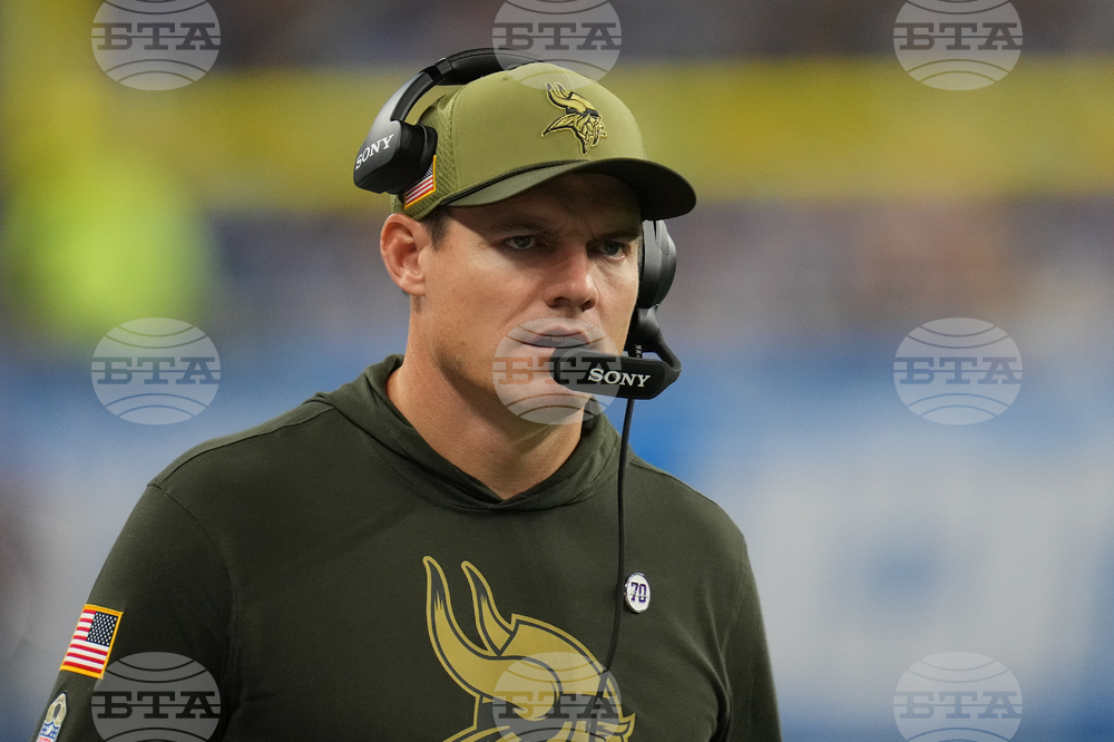 Vikings Lions Football