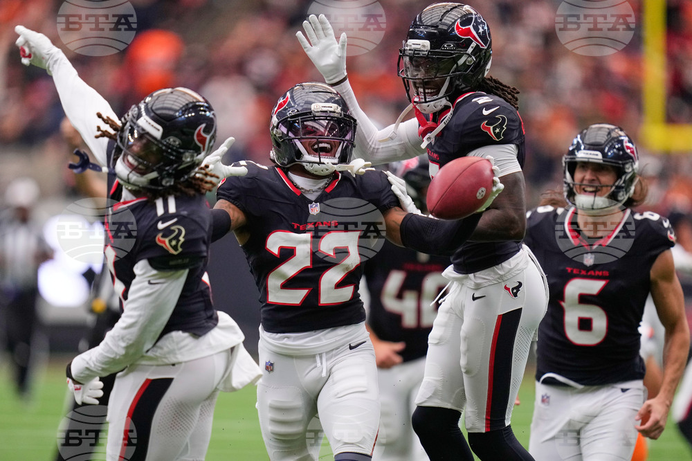 APTOPIX Broncos Texans Football