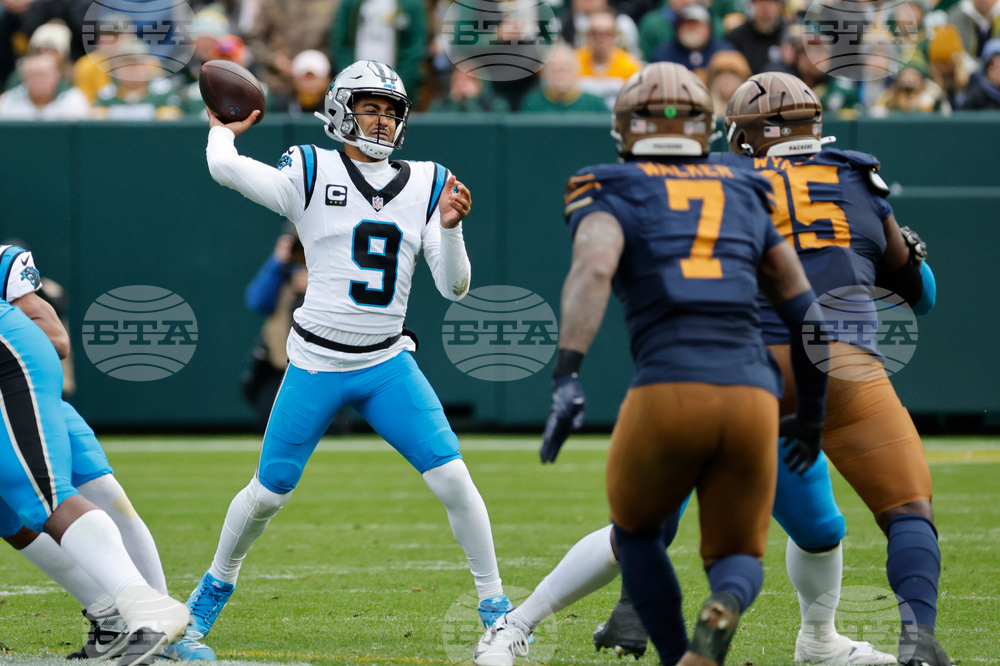 Panthers Packers Football