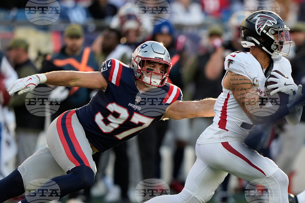 Falcons Patriots Football