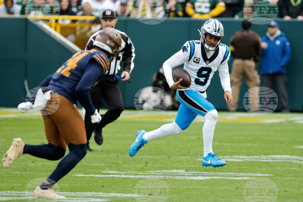 Panthers Packers Football