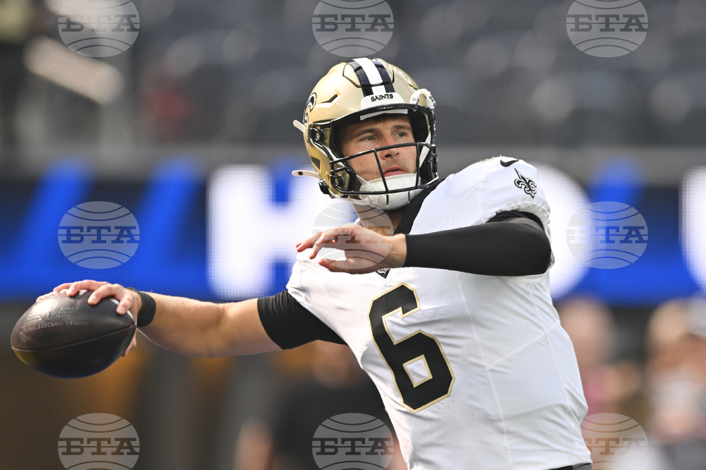 Saints Rams Football