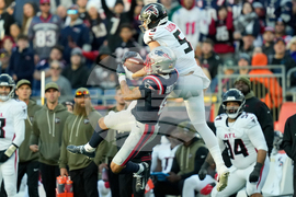 Falcons Patriots Football