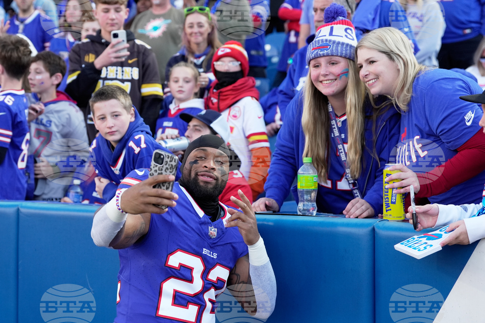 Chiefs Bills Football