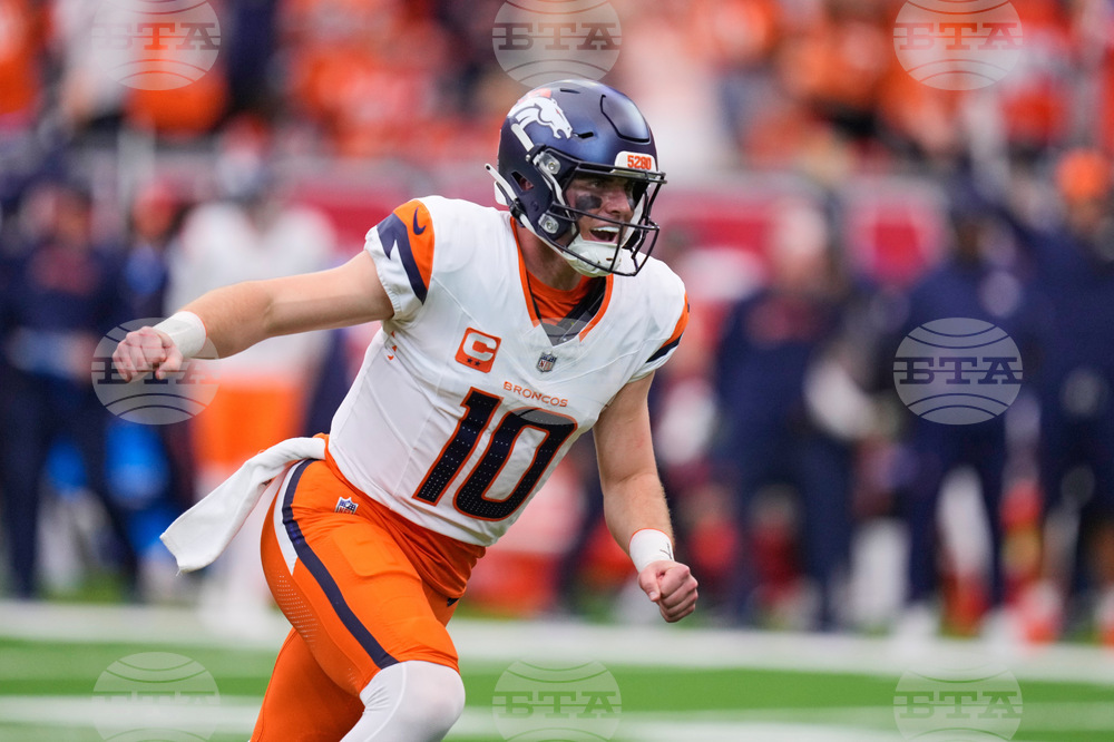 APTOPIX Broncos Texans Football