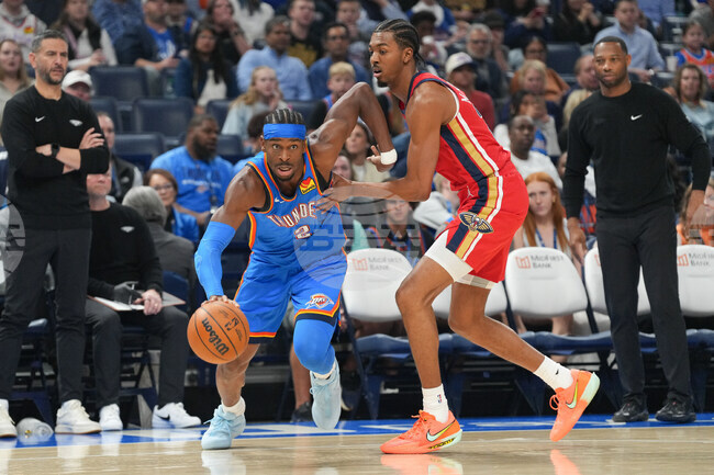 Pelicans Thunder Basketball