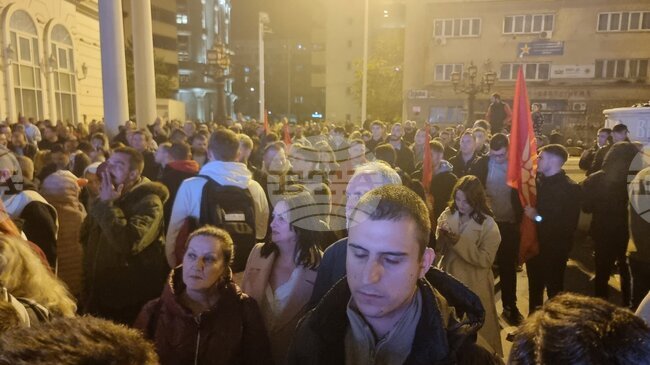 ВМРО-ДПМНЕ спечели 21 от 33 общини в балотажите на кметските избори в Северна Македония