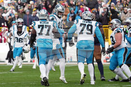 Panthers Packers Football