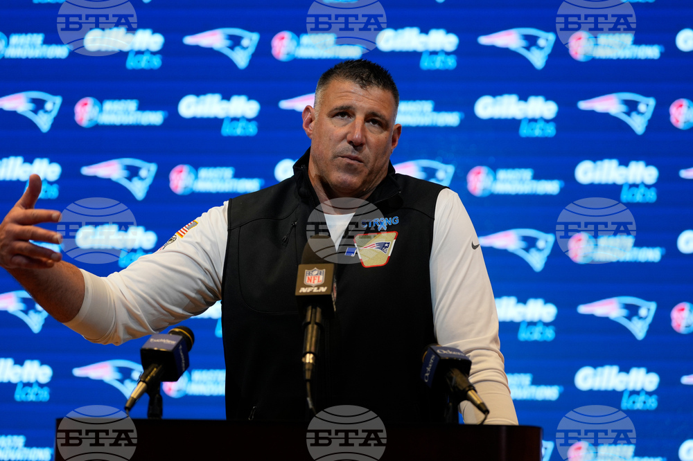 Falcons Patriots Football