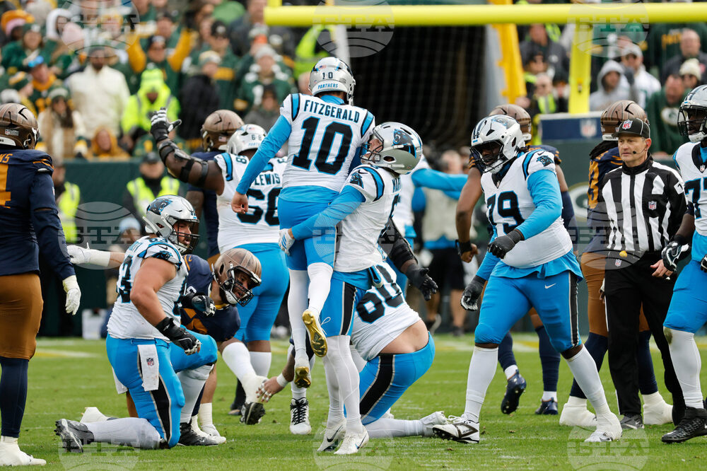 Panthers Packers Football