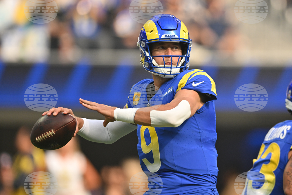 Saints Rams Football