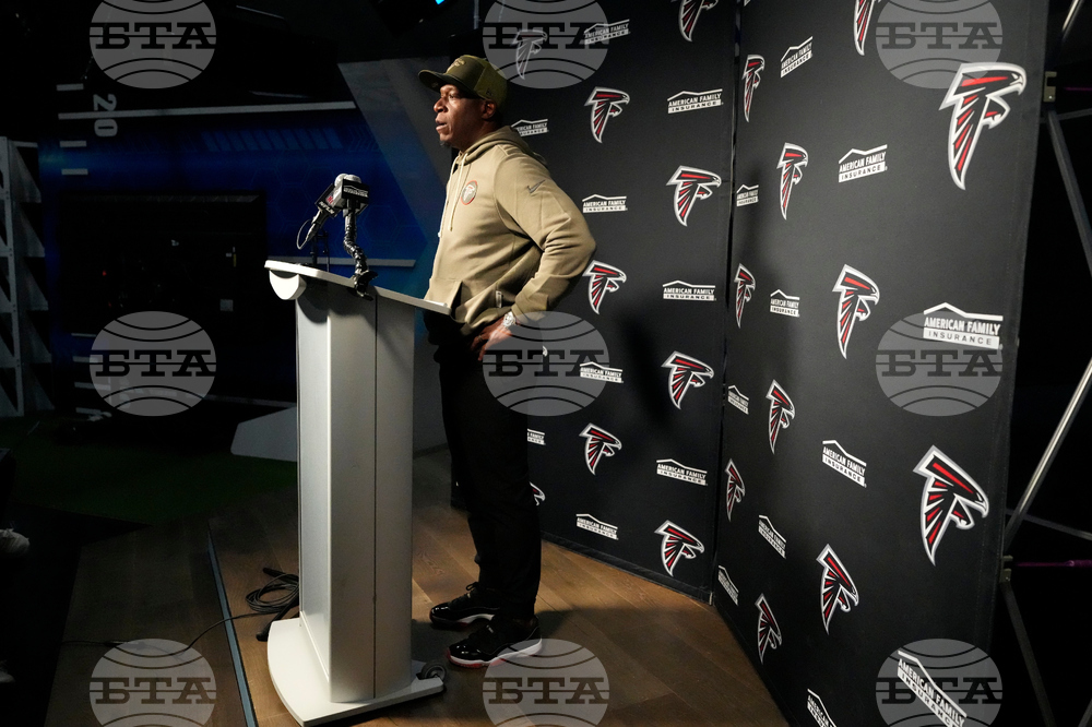 Falcons Patriots Football