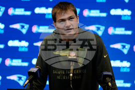 Falcons Patriots Football