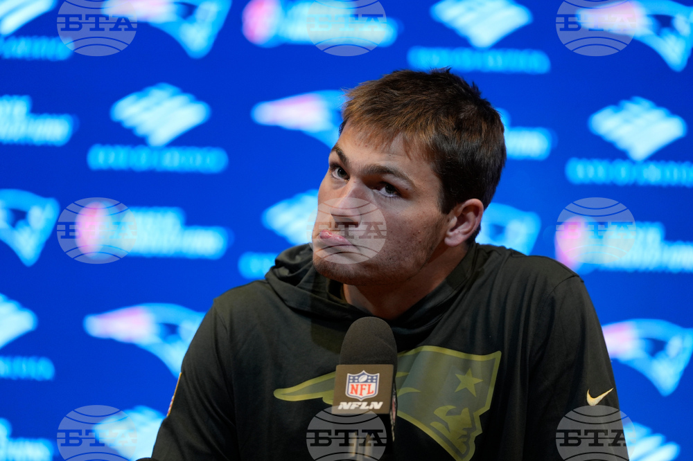 Falcons Patriots Football