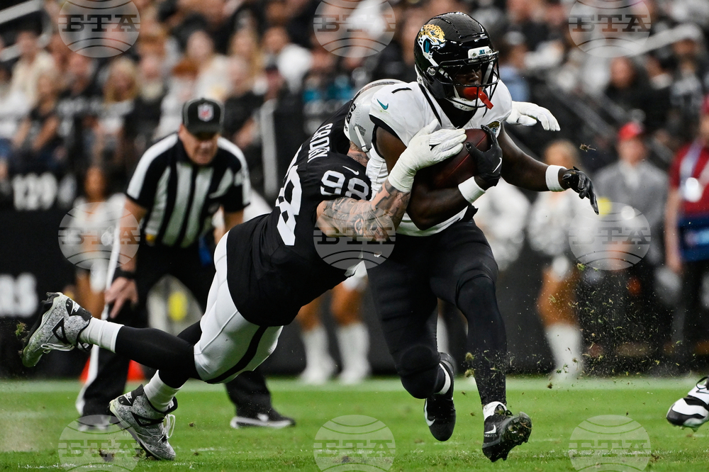 Jaguars Raiders Football