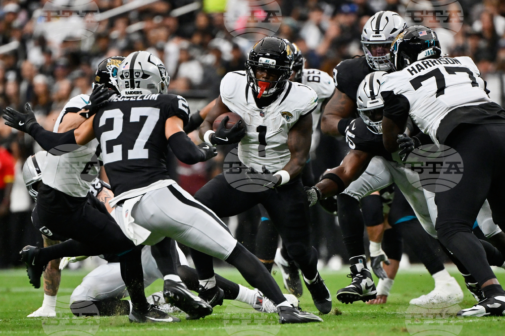 Jaguars Raiders Football