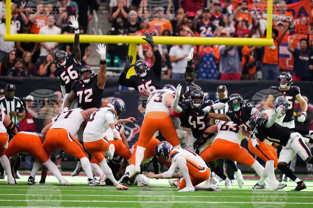 APTOPIX Broncos Texans Football