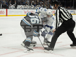 Lightning Mammoth Hockey