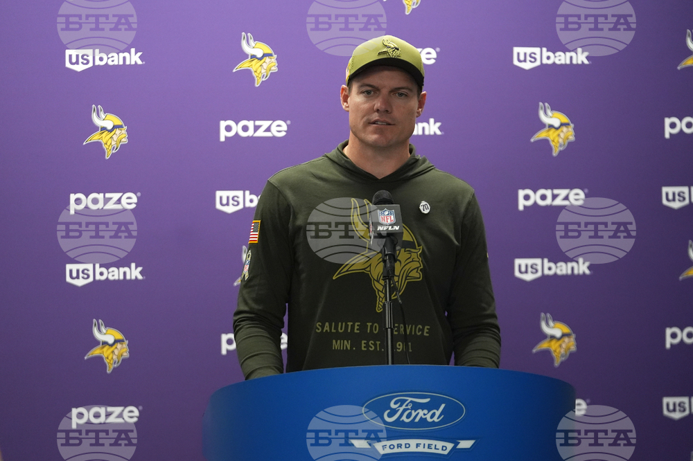 Vikings Lions Football