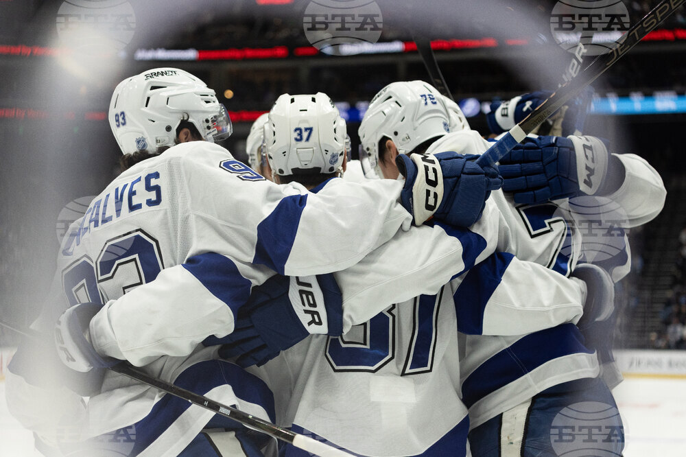 Lightning Mammoth Hockey