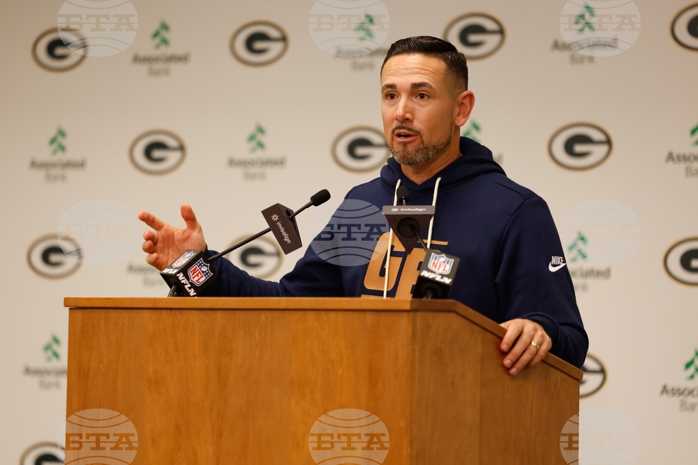 Panthers Packers Football