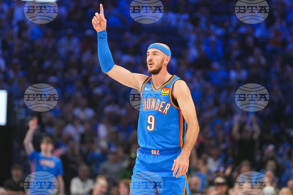 Pelicans Thunder Basketball