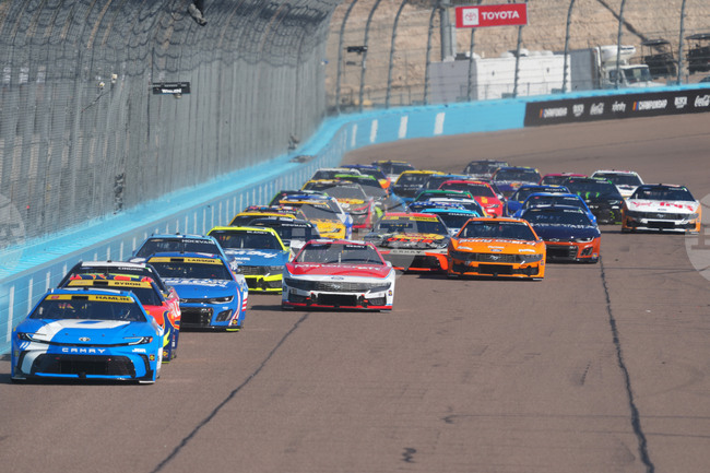 NASCAR Phoenix Auto Racing