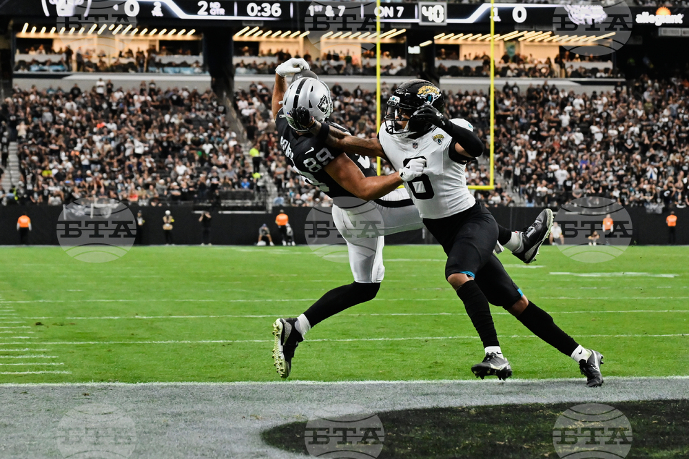 Jaguars Raiders Football