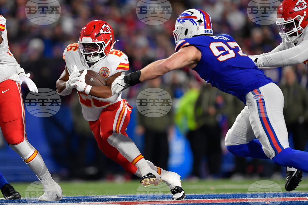 Chiefs Bills Football