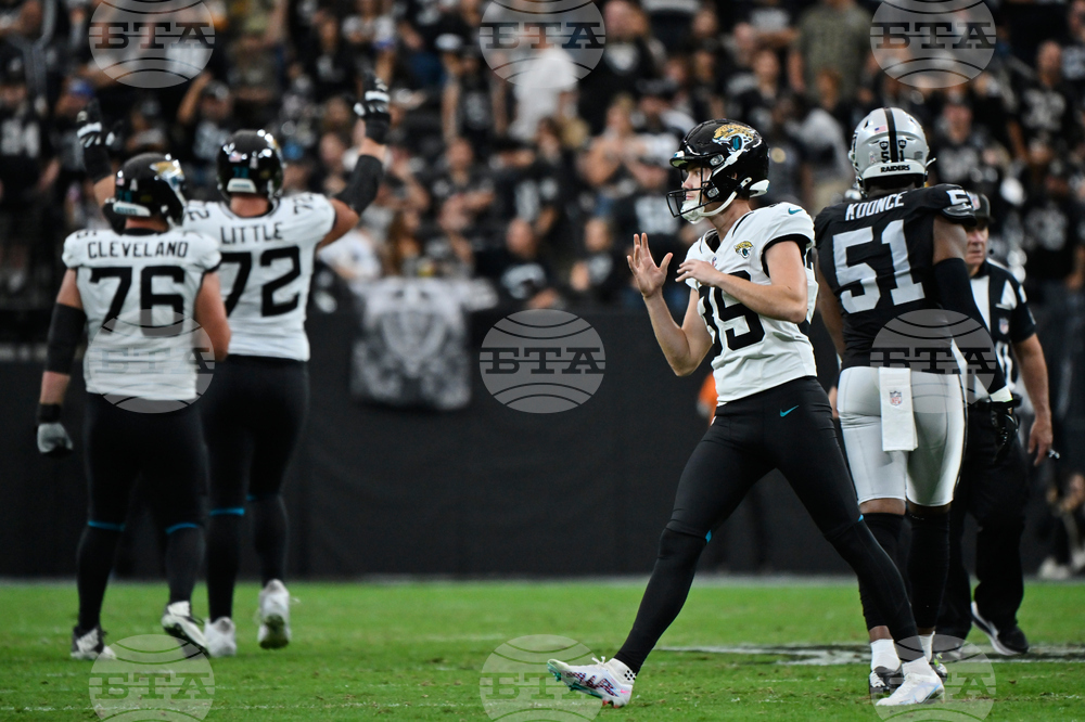 APTOPIX Jaguars Raiders Football