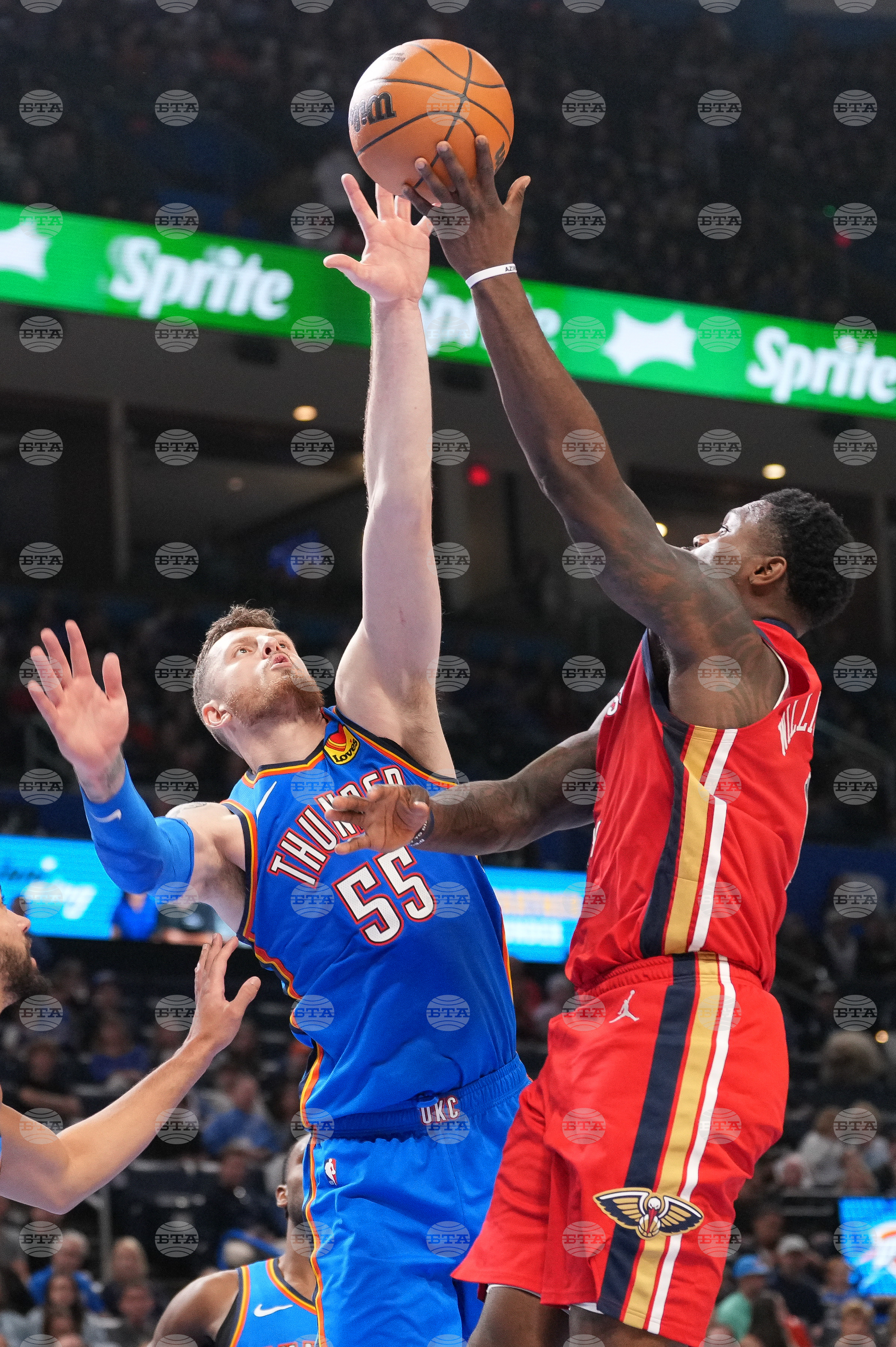 Pelicans Thunder Basketball