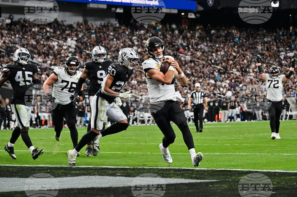 Jaguars Raiders Football