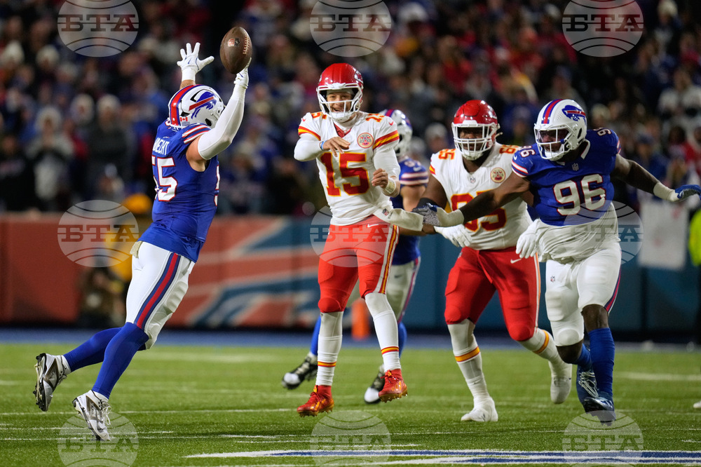 Chiefs Bills Football