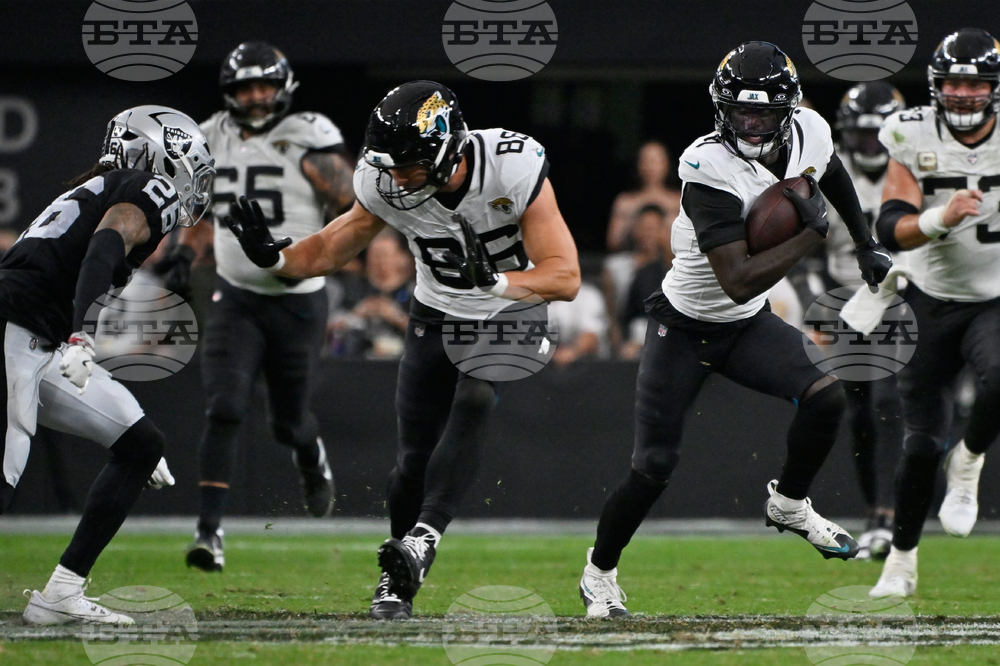 Jaguars Raiders Football