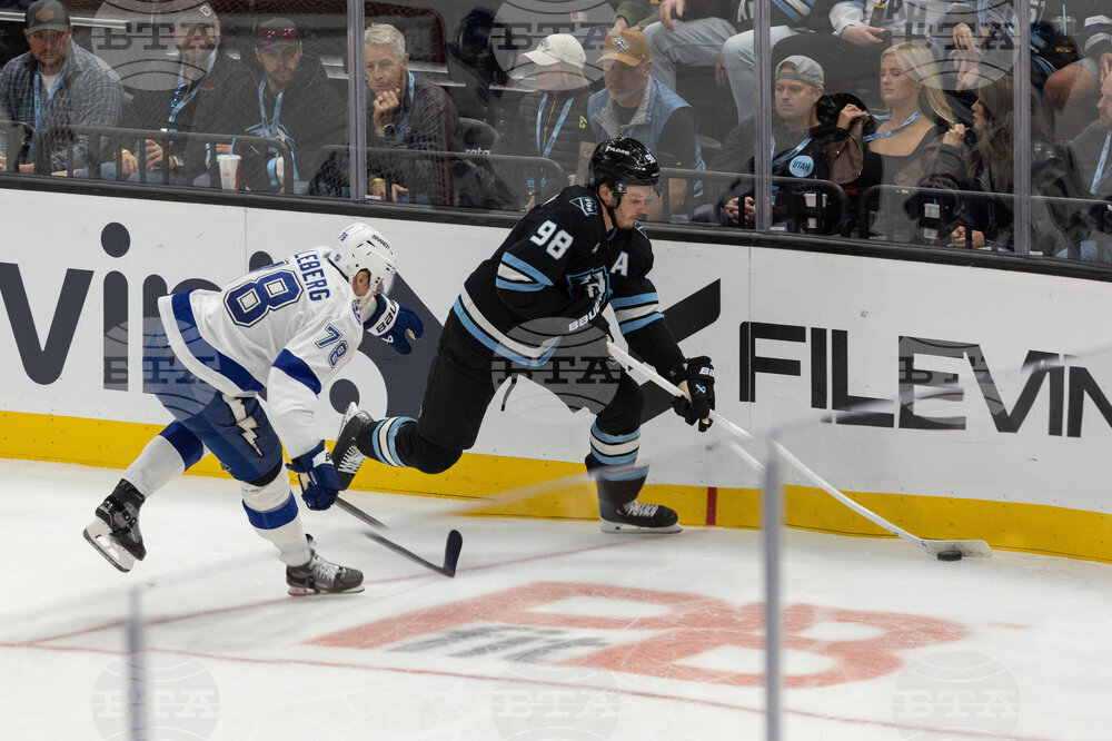 Lightning Mammoth Hockey