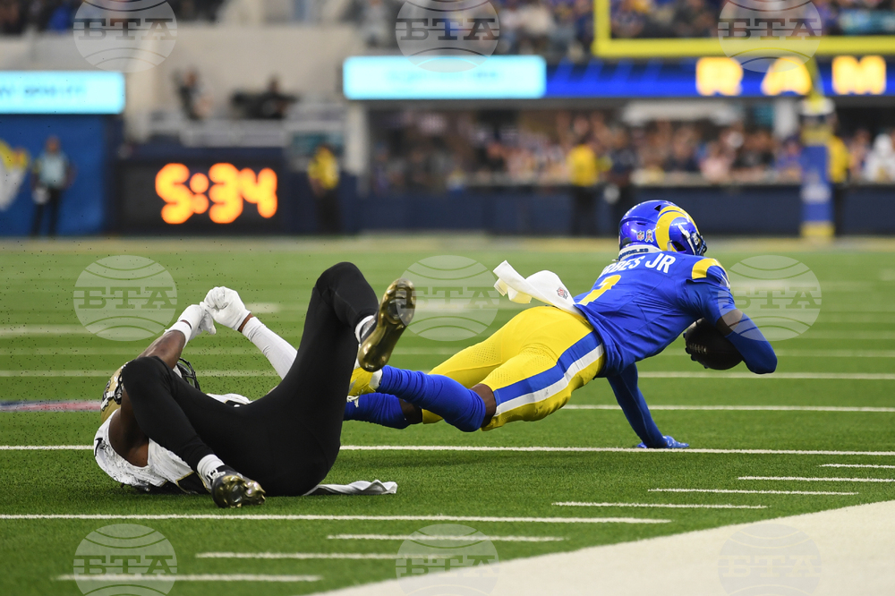 Saints Rams Football