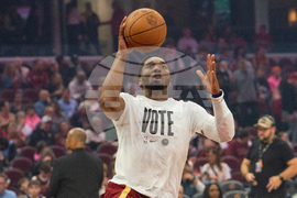 Hawks Cavaliers Basketball