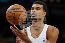 Spurs Suns Basketball