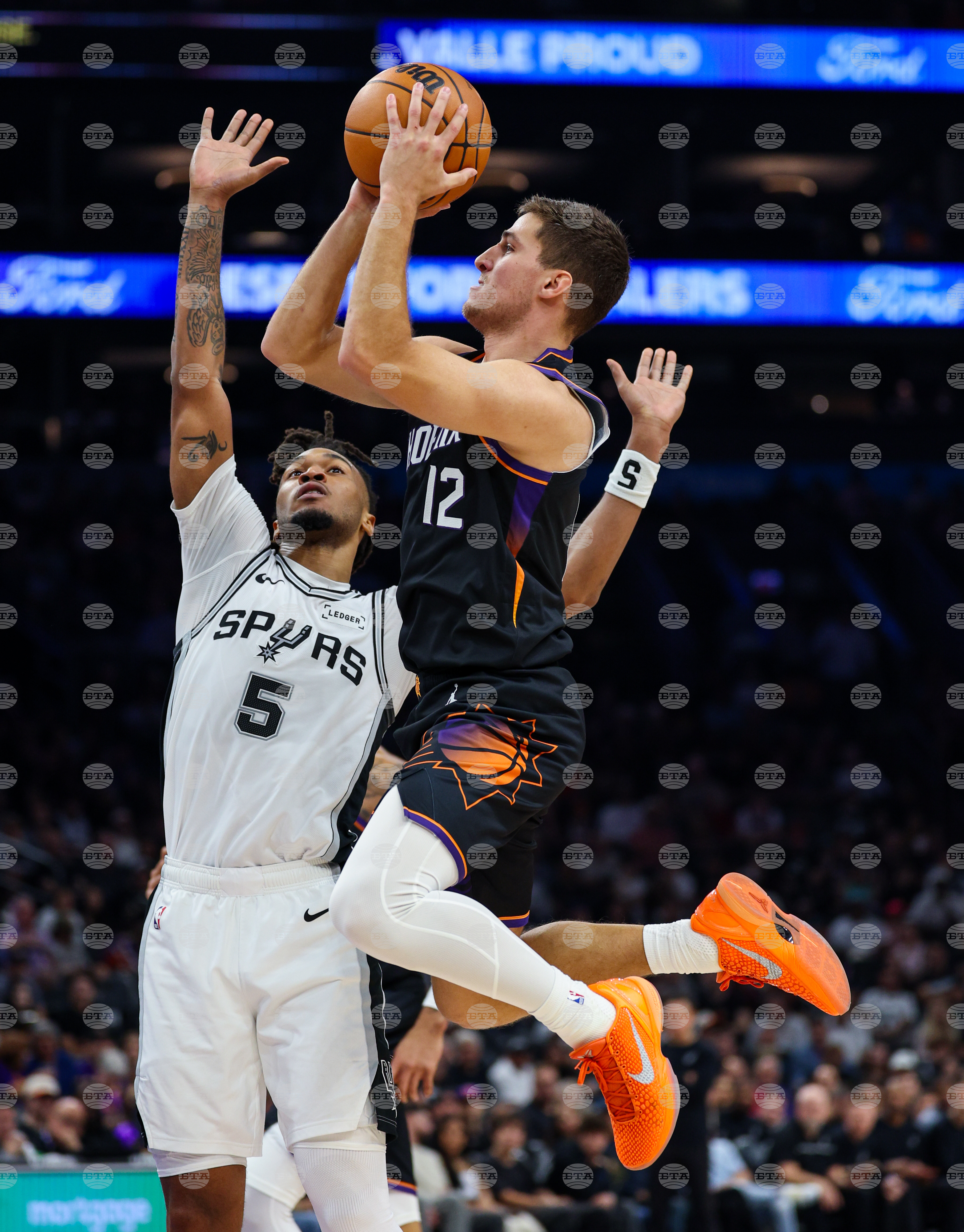 Spurs Suns Basketball