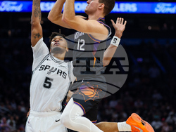 Spurs Suns Basketball