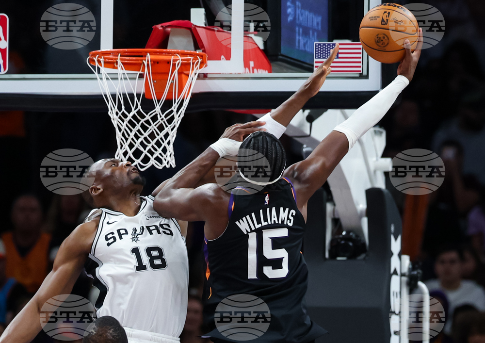 Spurs Suns Basketball