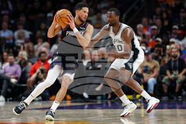 Spurs Suns Basketball