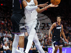 Spurs Suns Basketball