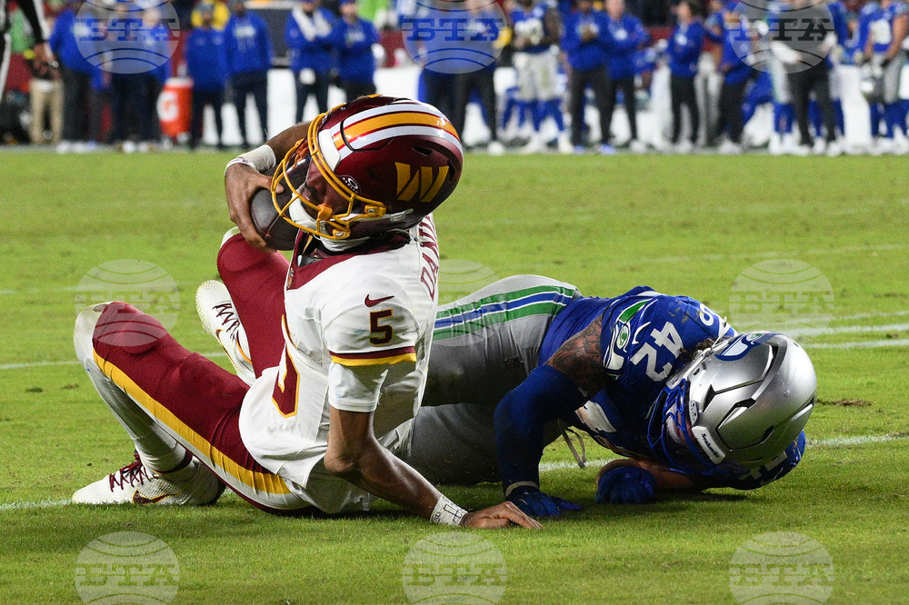 APTOPIX Seahawks Commanders Football