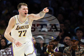 Heat Lakers Basketball