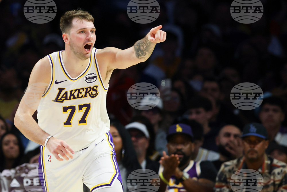 Heat Lakers Basketball